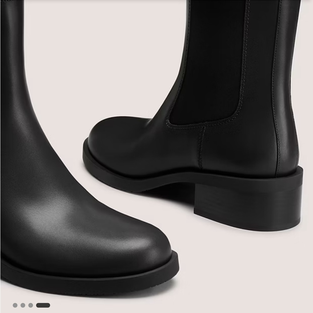 Stuart Weitzman Sully Chelsea Booties